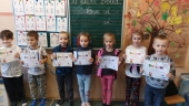 LAUREACI KONKURSU PLASTYCZNEGO ,, JESIENNE DRZEWO